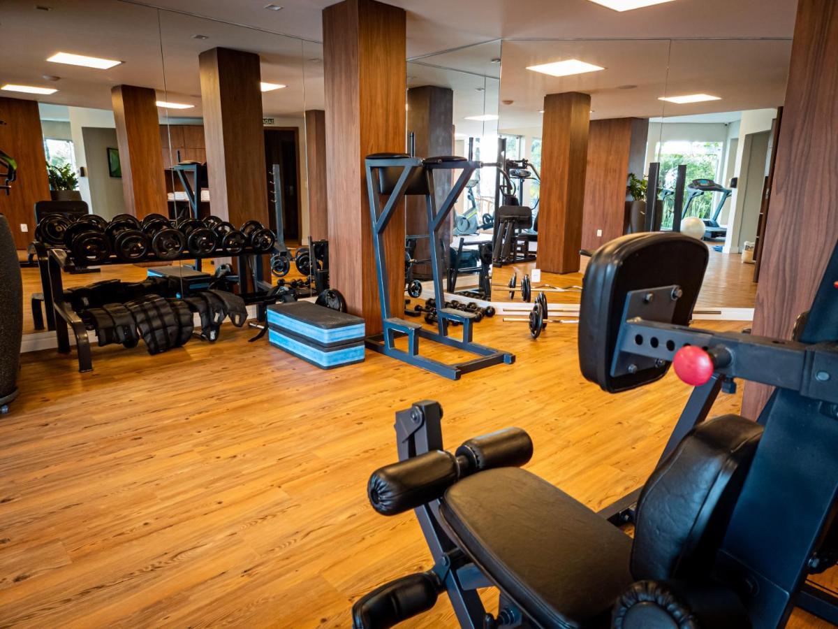 Wish Serrano Resort Грамаду Екстериор снимка The gym at the hotel