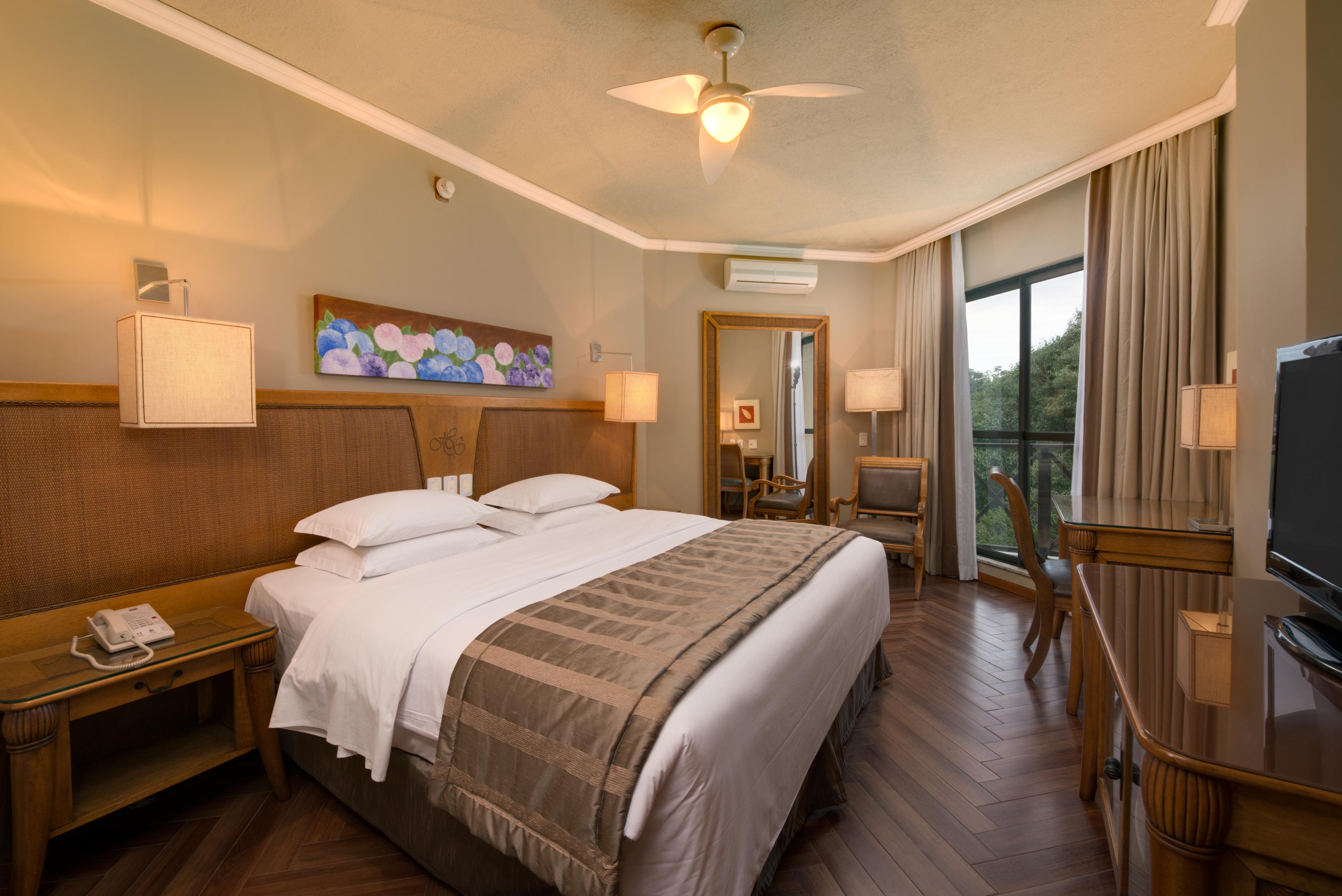 Wish Serrano Resort Грамаду Екстериор снимка A room at the hotel
