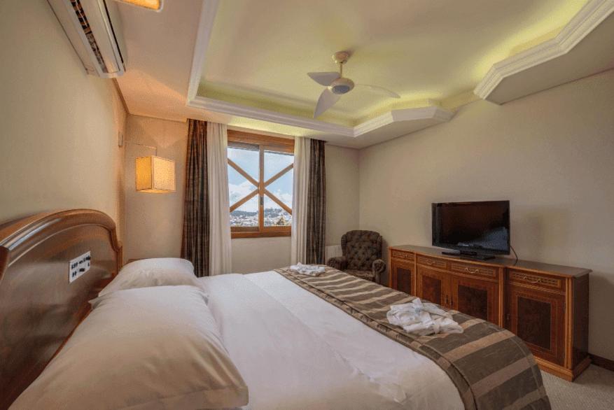 Wish Serrano Resort Грамаду Екстериор снимка